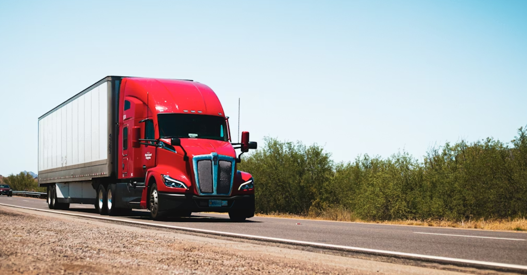 Hi-Wings FTL truck on highway